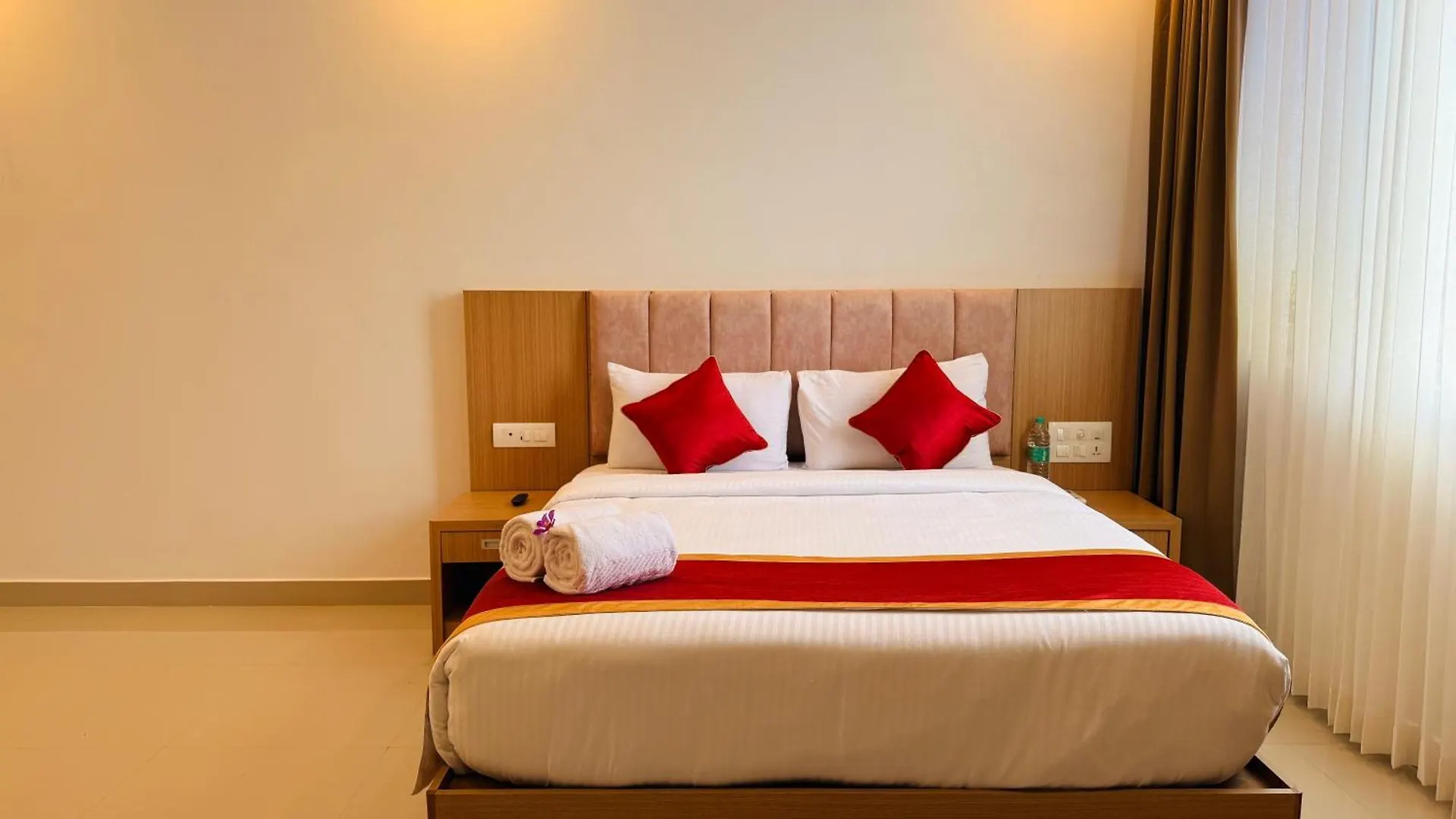 فندق Mountain Pass Residency Etakkare
