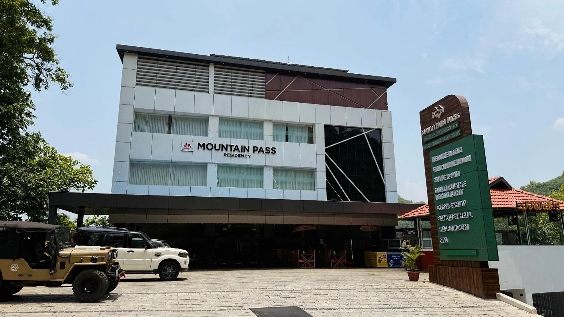 Hotel Mountain Pass Residency Etakkare 3*,  Indie